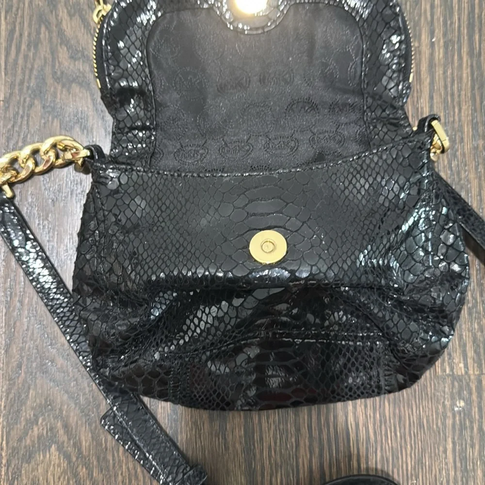 Michael kors crossbody bag